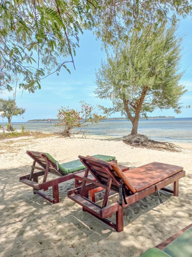 Nusa Indah Bungalows Gili Air Ngoại thất bức ảnh
