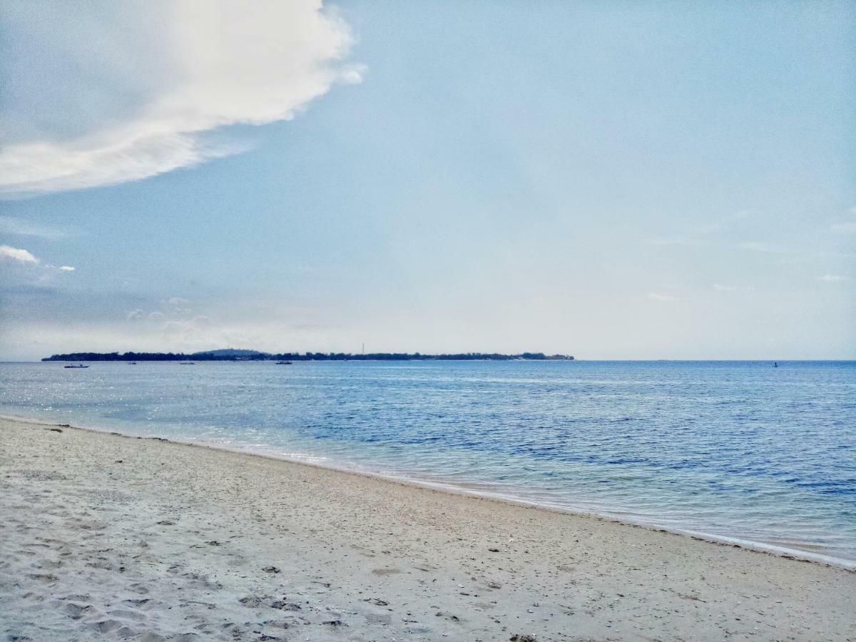 Nusa Indah Bungalows Gili Air Ngoại thất bức ảnh
