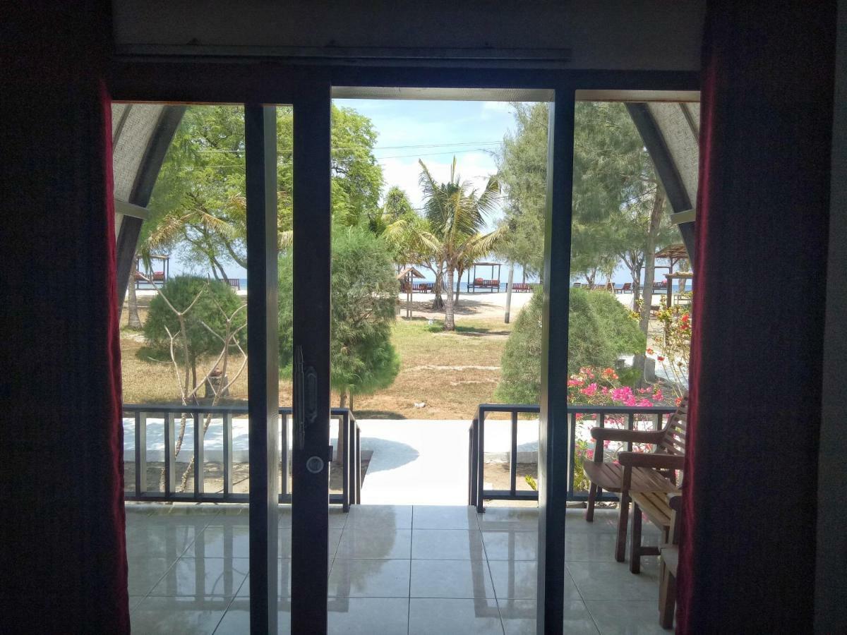 Nusa Indah Bungalows Gili Air Ngoại thất bức ảnh